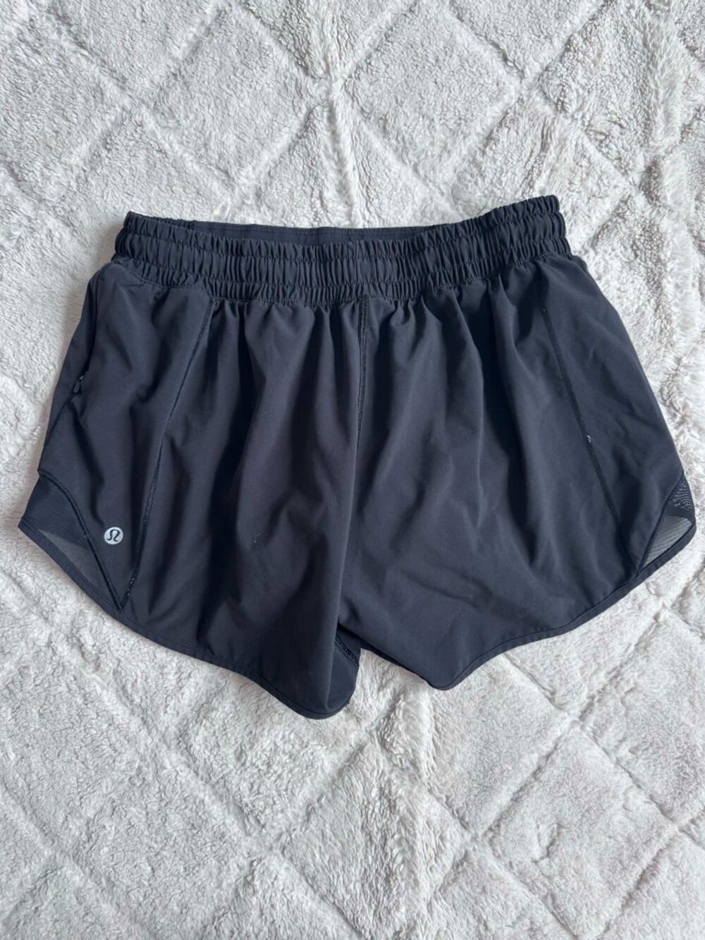 Lululemon | Black Hotty Hot Shorts II | Size 8 - Picture 3 of 10